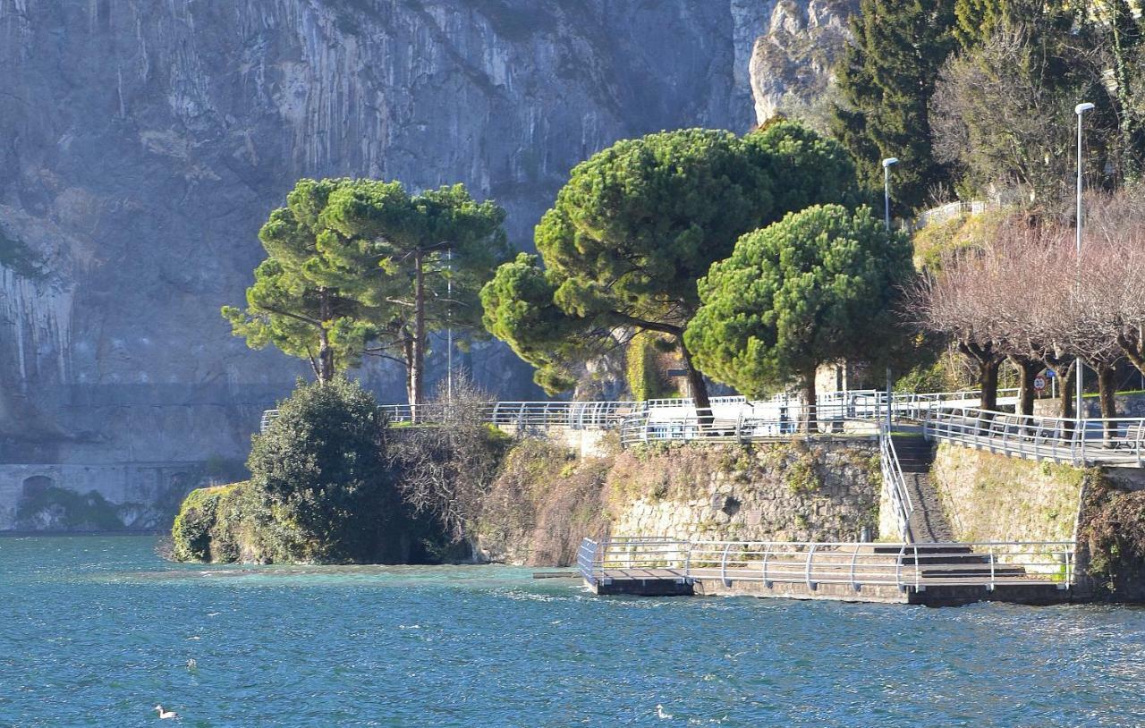 Ca Del Lac Castro  エクステリア 写真